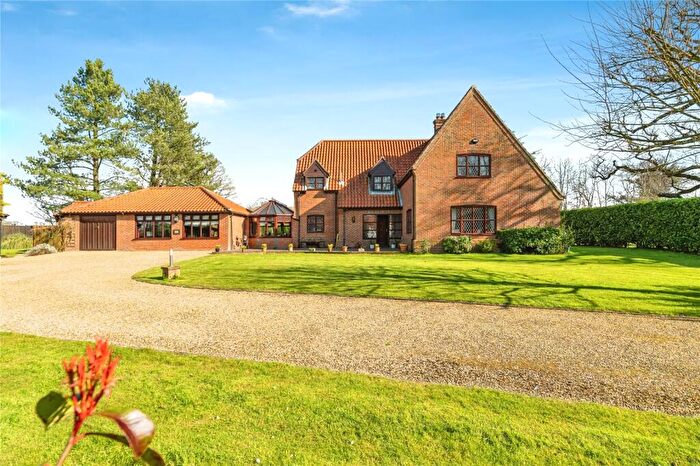 4 Bedroom Detached House For Sale In Horsefen Road, Ludham, Norwich, Norfolk, NR29