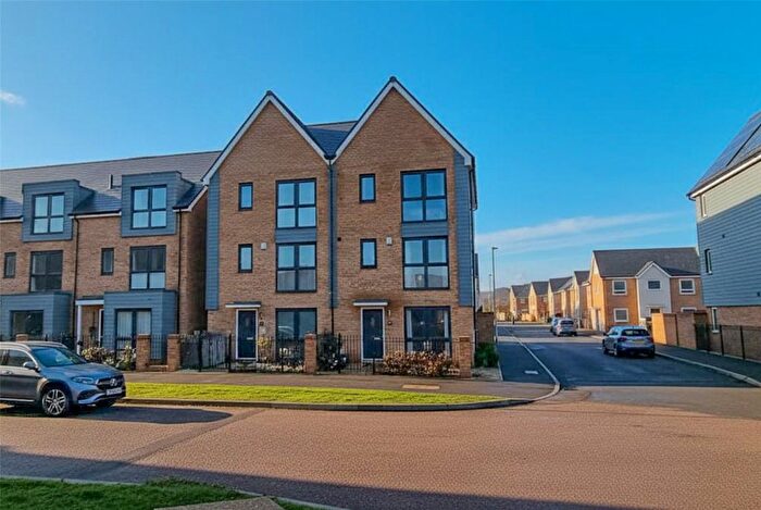 4 Bedroom Semi-Detached House For Sale In Cowleaze Path, Banwell, Somerset, BS29