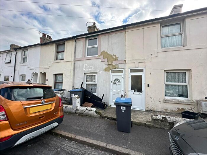 2 Bedroom House To Rent In Lowther Road, Dover, CT17