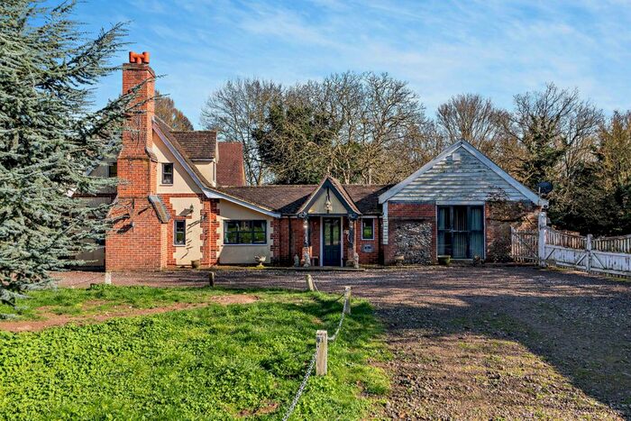 4 Bedroom Semi-Detached House For Sale In Hall House, Coddenham Road, Creeting St. Mary, Ipswich, IP6