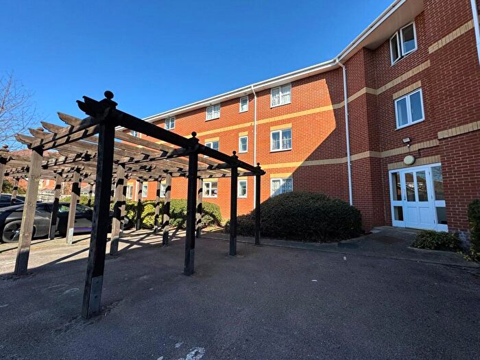 1 Bedroom Flat For Sale In Marathon Way, Thamesmead, SE28
