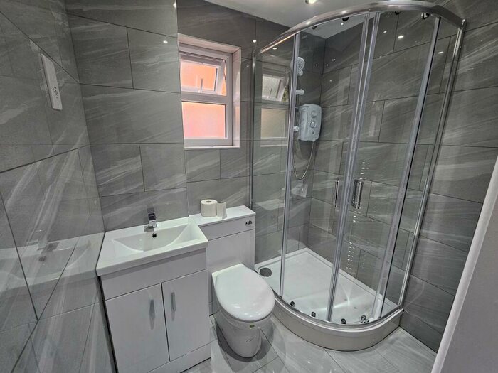 1 Bedroom Apartment To Rent In Furfield Chase, Maidstone, ME17