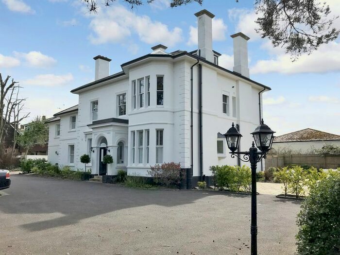 1 Bedroom Flat To Rent In Reigate Road, Reigate, RH2