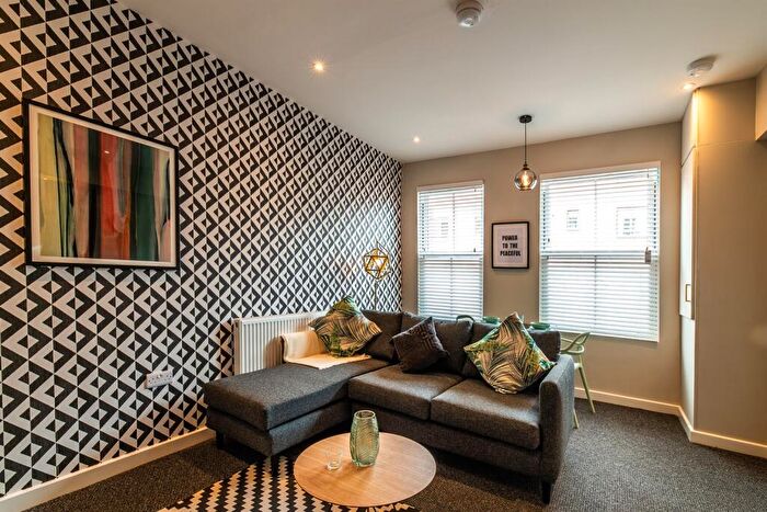 2 Bedroom Apartment To Rent In The Maze, North Sherwood St, NG1