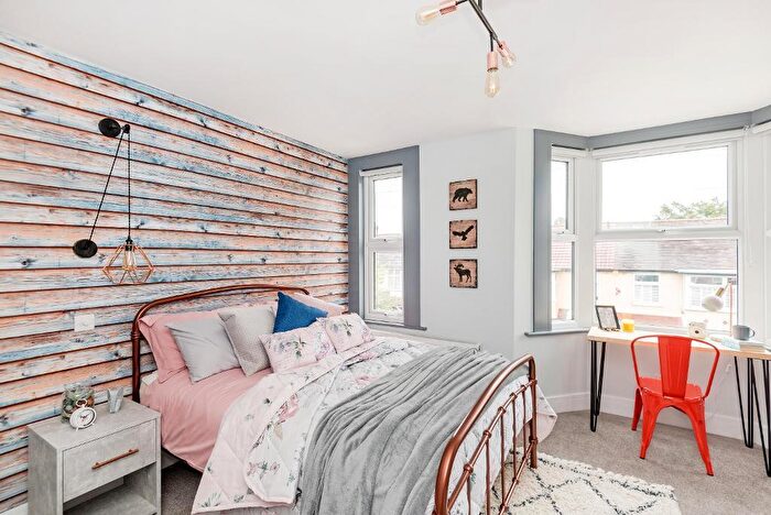 1 Bedroom House Of Multiple Occupation To Rent In Pascoe Road, Hither Green, London, SE13