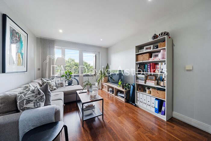 1 Bedroom Flat To Rent In Lough Road, Islington, London, N7