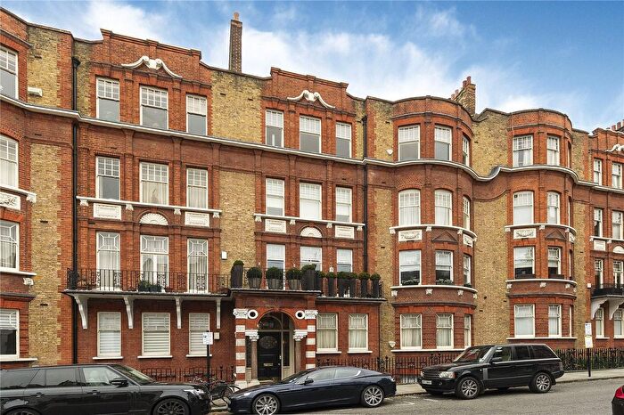 4 Bedroom Flat For Sale In Wynnstay Gardens, London, W8