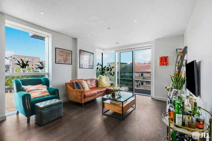 2 Bedroom Apartment To Rent In Skyline Apartment, London, N4