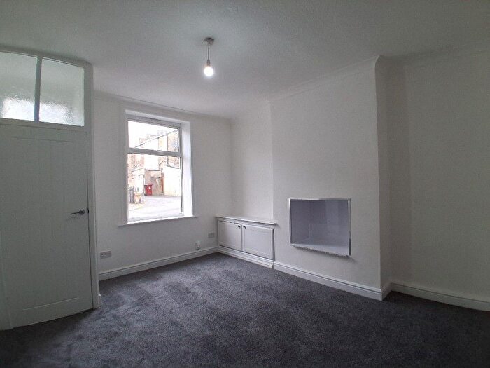 2 Bedroom Terraced House To Rent In Oak Street, Burnley, Lancashire, BB12