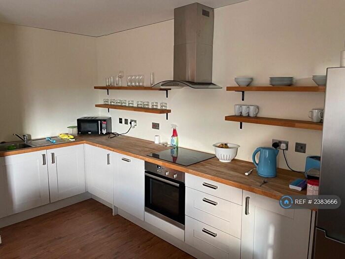 2 Bedroom Flat To Rent In St Luke's House Gloucester Quays, Gloucester, GL2