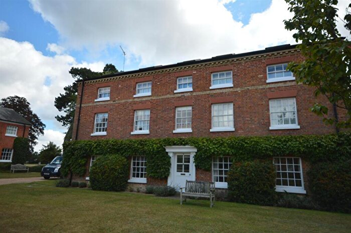 2 Bedroom Apartment To Rent In Sudbourne, IP12