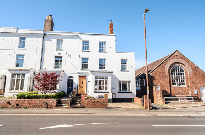 5 Bedroom End Of Terrace House For Sale In Barton Road, Tewkesbury, Gloucestershire, GL20