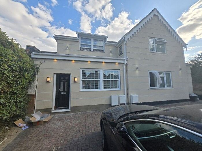 1 Bedroom Property To Rent In Goffs Lane, Goffs Oak, EN7