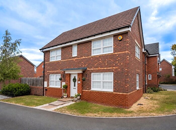 3 Bedroom Detached House For Sale In Furnival Drive, Stoke Prior, Worcestershire, B60