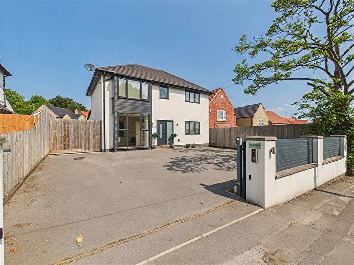 4 Bedroom Detached House For Sale In Boothferry Road, Hessle, HU13