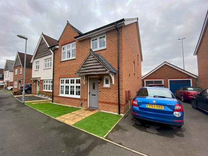 4 Bedroom Detached House To Rent In Kingfisher Chase, Bracknell RG12