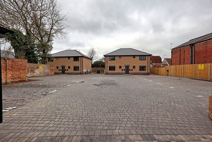 1 Bedroom Flat For Sale In Coxs Yard, Braintree, CM7