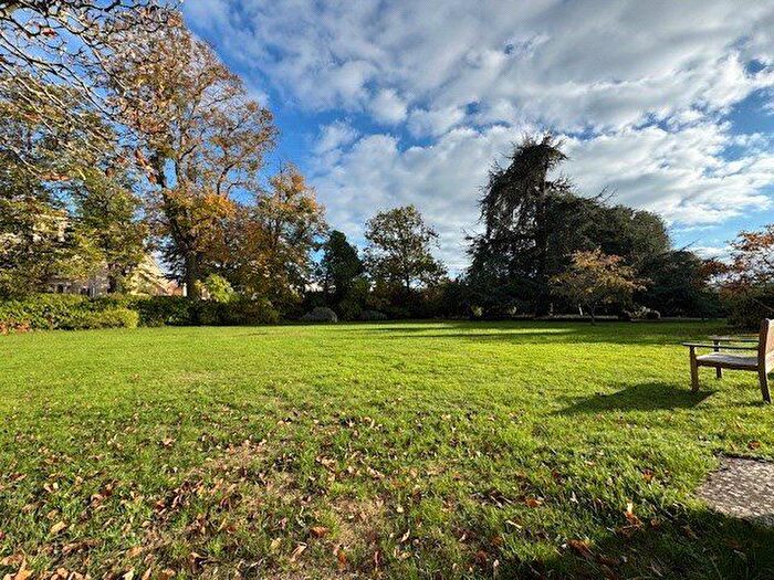 3 Bedroom Flat For Sale In Suffolk Square, Cheltenham, Gloucestershire, GL50