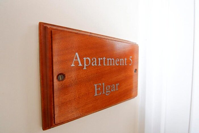 1 Bedroom Apartment For Sale In Hanns Way, Eastleigh, SO50