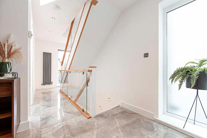 4 Bedroom Detached House For Sale In The Glade, Wyllie, Blackwood, NP12