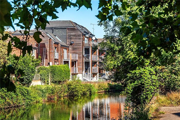 2 Bedroom Apartment For Sale In Walnut Tree Close, Guildford, Surrey, GU1