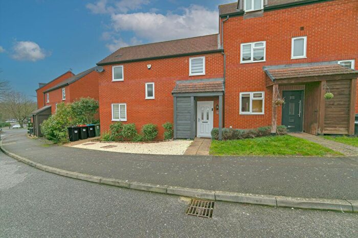 3 Bedroom End Of Terrace House For Sale In Turneys Drive, Wolverton Mill, MK12