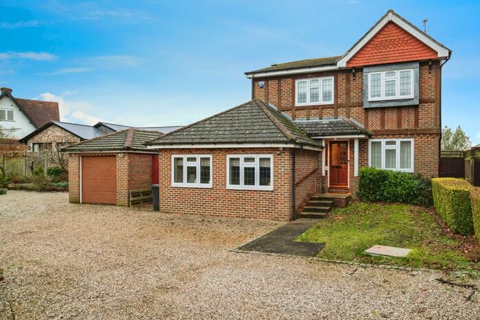 4 Bedroom Detached House For Sale In Newgate Street Village, Hertford, SG13