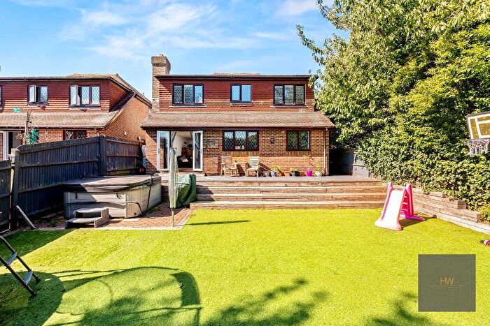 4 Bedroom Detached House For Sale In Ambleside Avenue, Telscombe Cliffs, East Sussex, BN10