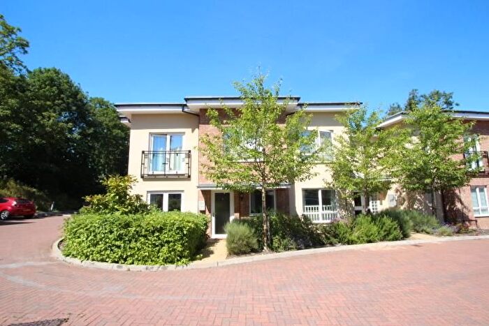 2 Bedroom Flat To Rent In Tiltman Lane, Bletchley, MK3