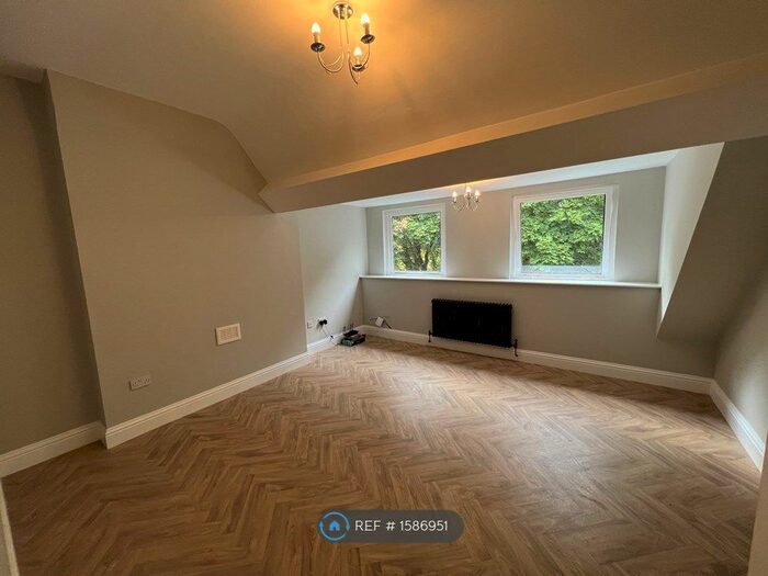 1 Bedroom Flat To Rent In Eastham House, Wirral, CH62