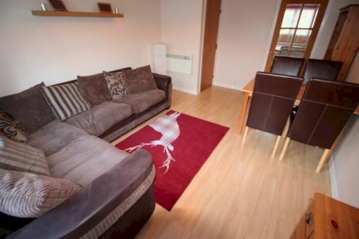 1 Bedroom Flat To Rent In Ashvale Court, Aberdeen, AB10