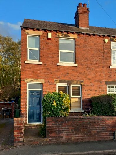 3 Bedroom Terraced House To Rent In Oakenshaw Lane, Walton, Wakefield, WF2