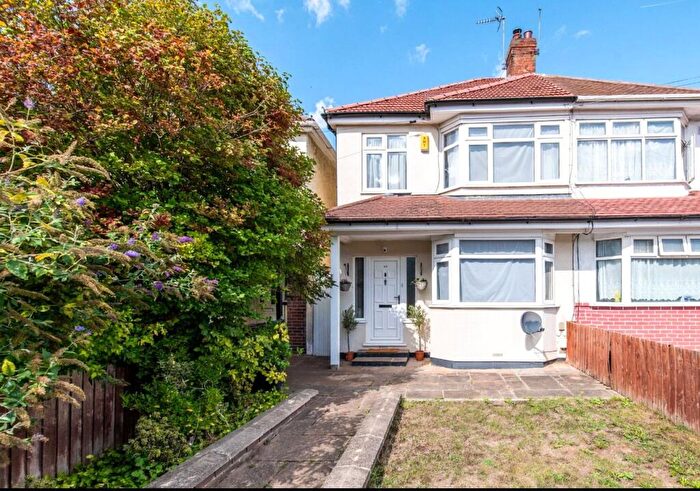 3 Bedroom Semi-Detached House For Sale In Old Road East, Gravesend, Kent, DA12