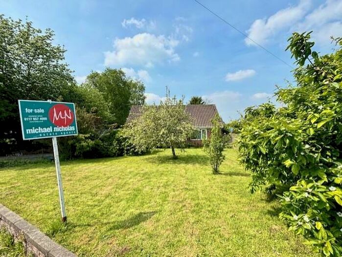 3 Bedroom Bungalow For Sale In Becket Court, Pucklechurch, Bristol, BS16