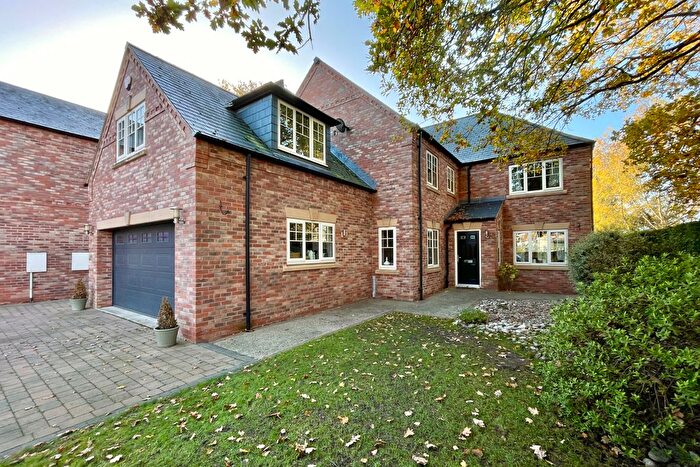 4 Bedroom Detached House For Sale In Bawtry Road, Bessacarr, Doncaster, DN4