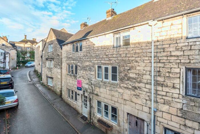2 Bedroom Cottage To Rent In Vicarage Street Painswick, GL6