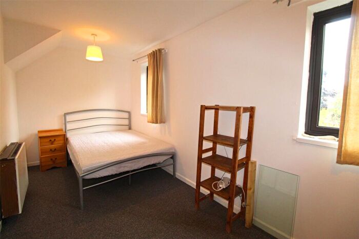 Property To Rent In Trinity Place, Merchants Road, Hotwells, Bristol, BS8