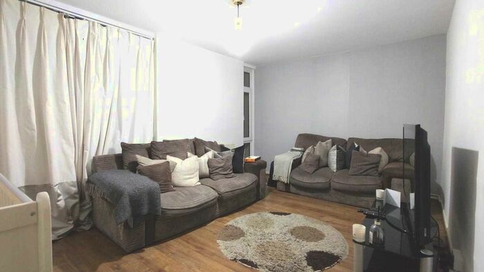 1 Bedroom Flat To Rent In Abbeyfield Road, London, SE16