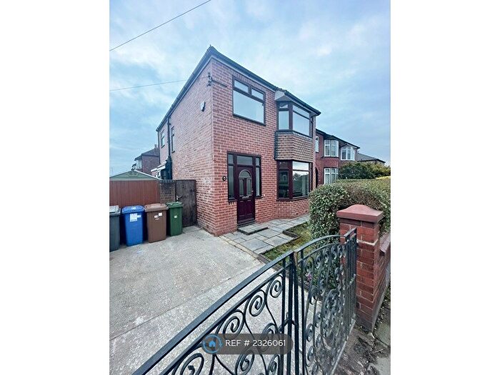3 Bedroom Detached House To Rent In Audenshaw, Audenshaw, M34