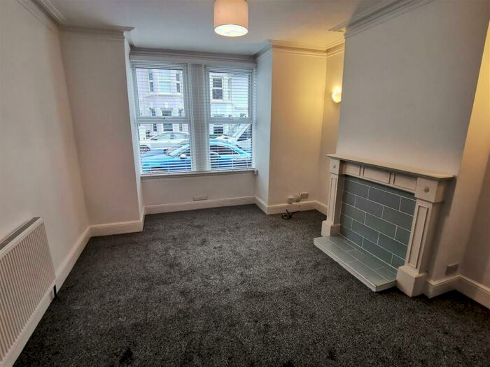 3 Bedroom Terraced House To Rent In Lennox Road, Hove, BN3