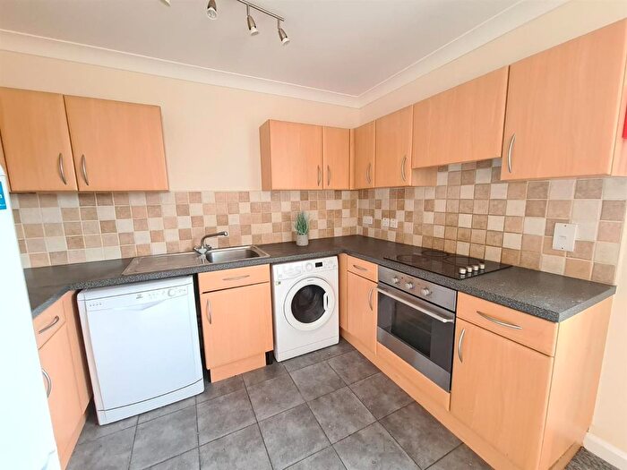 2 Bedroom Flat To Rent In Flat Bentley House, Abbeygate Court, March, PE15