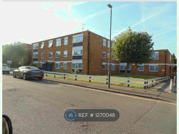 2 Bedroom Flat To Rent In Granville Road, Sidcup DA14