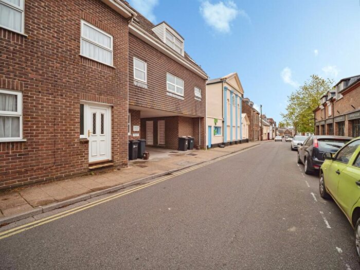 1 Bedroom Apartment For Sale In Princes Street, Dorchester, DT1