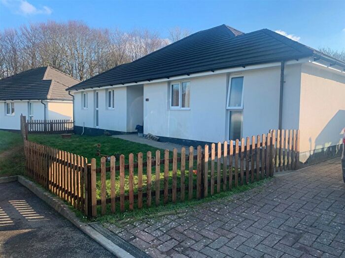 3 Bedroom Detached Bungalow For Sale In Horseshoe Close, St. Columb, TR9