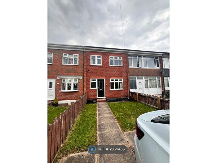 3 Bedroom Terraced House To Rent In Bankfield Road, Widnes, WA8