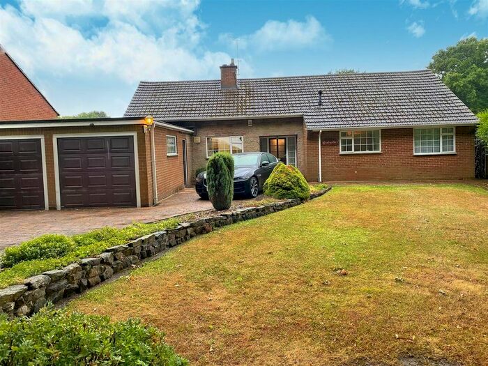 3 Bedroom Detached Bungalow For Sale In Brackley Gate, Morley, Ilkeston, DE7