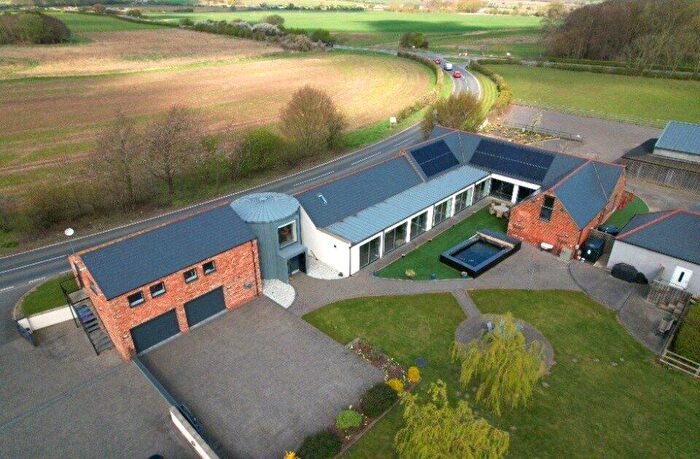 3 Bedroom Detached House For Sale In Kettleby, Brigg, North Lincolnshire, DN20