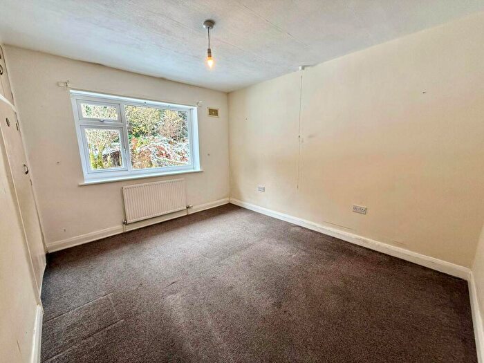 2 Bedroom Bungalow To Rent In Ghyll Wood Drive, Bingley, West Yorkshire, Uk, BD16