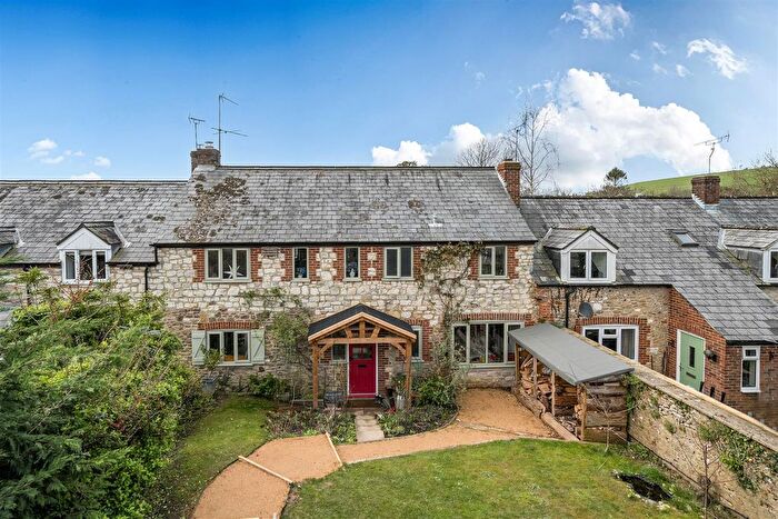 4 Bedroom Terraced House For Sale In Barges Close, Litton Cheney, Dorchester, DT2