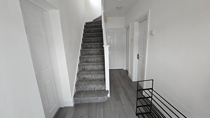 1 Bedroom Detached House To Rent In Erleigh Court Gardens, Earley, Wokingham, RG6